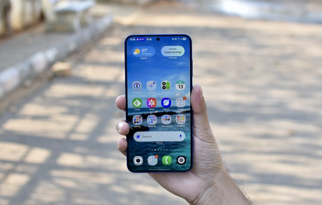 S26 Plus màn hình lớn